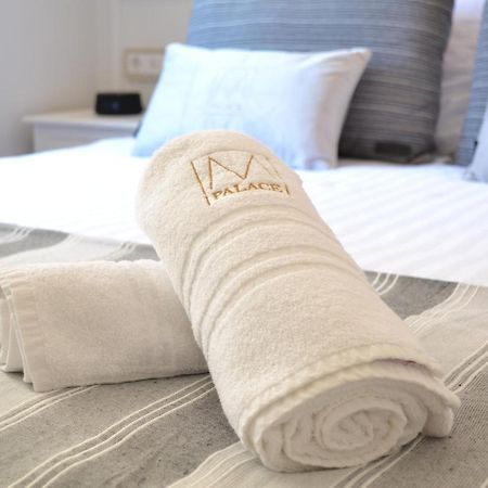 Palace M シベニク エクステリア 写真